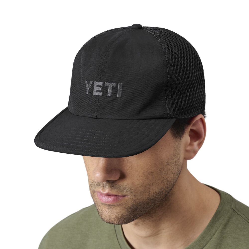 GORRA LOGO PERFORMANCE HAT BLACK MARCA YETI